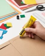 UHU 20 ml para papelerías y manualidades